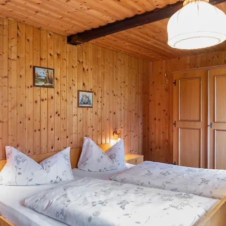 Tranquil Apartment in Rauris near Rauriser Hochalmbahnen Hébergement de vacances
