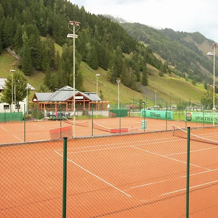 Tranquil Apartment in Rauris near Rauriser Hochalmbahnen